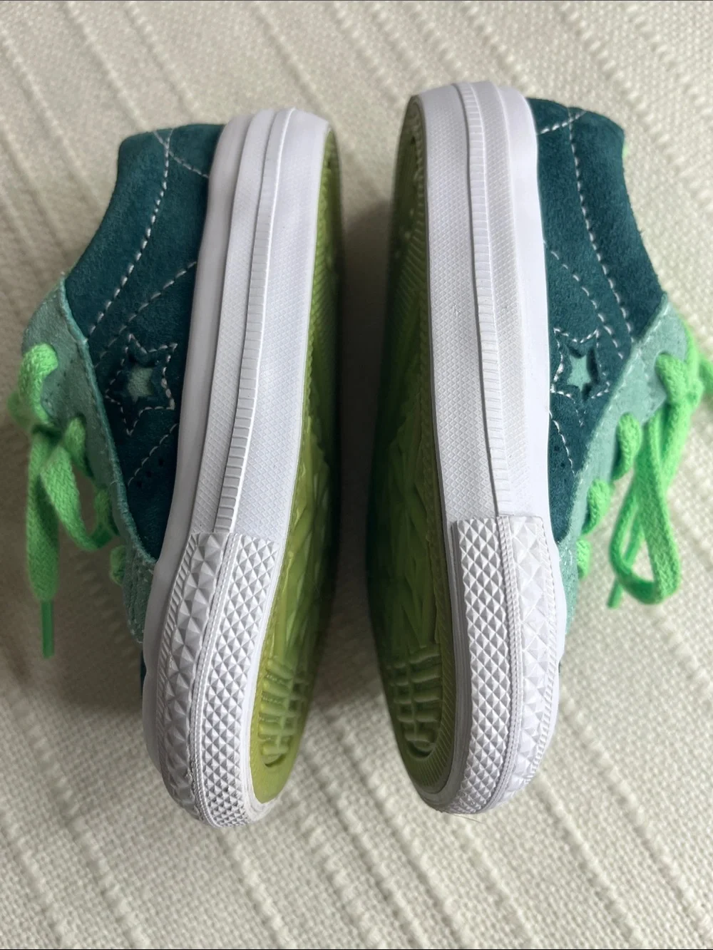 Converse All Stars US 5 baby, Mint Green suede Sneakers w cut-out star detail
